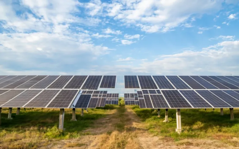Unlocking the Potential: C60 ETLs Revolutionize Perovskite Solar Cells Unlocking the Potential: C60 ETLs Revolutionize Perovskite Solar Cells